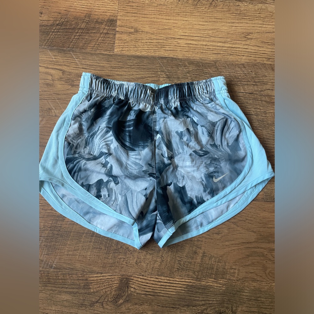 NWT XS Nike Dri Fit running shorts.
